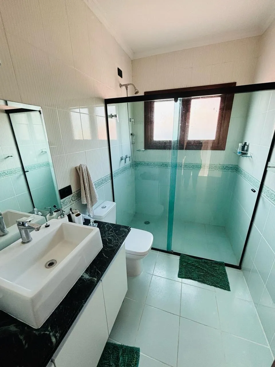 Imagem Linda Casa de 520m² à Venda ou Locação em Alphaville
