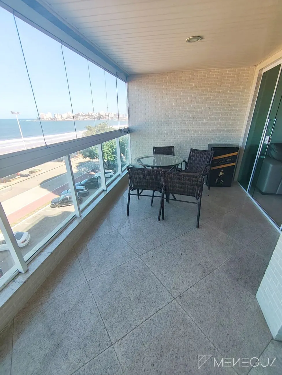 Imagem Apartamento 3 quartos a venda de frente total para o mar na Praia do Morro em OPORTUNIDADE!!