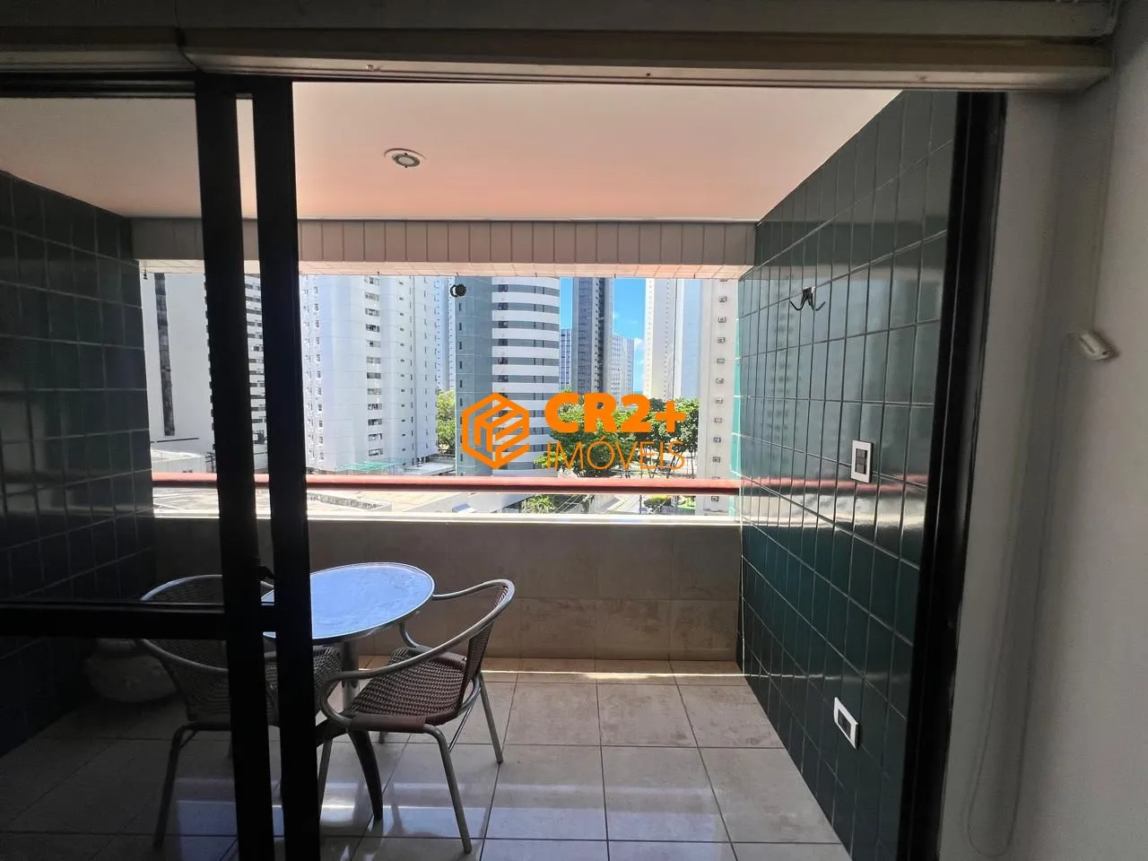 Imagem Vendo apartamento 100m2 / 3 quartos / 1 Suíte/ Dependência completa