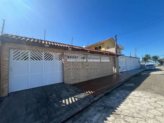 Imagem Espaçosa Casa Térrea 4 Quartos com Piscina em Agenor de Campos