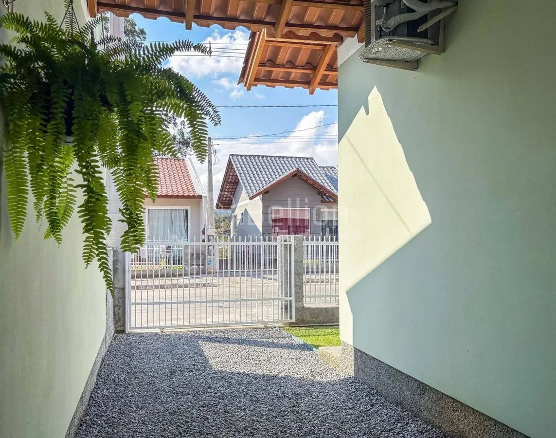 Imagem Casa com Suíte no bairro Estrada das Areias em Indaial por R$349.900,00