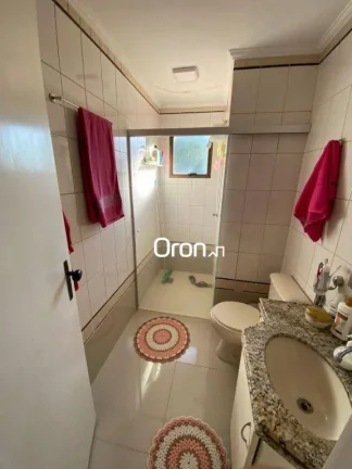 Imagem Sobrado com 4 dormitórios à venda, 146 m² por R$ 949.000,00 - Vila Jardim Vitória - Goiânia/GO