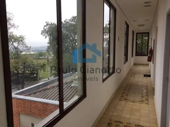 Imagem Sala térrea em Centro Comercial na Granja Viana