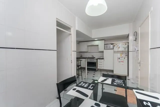 Imagem Apartamento 4 dorms à venda Rua Vinte e Quatro de Outubro, Moinhos de Vento - Porto Alegre