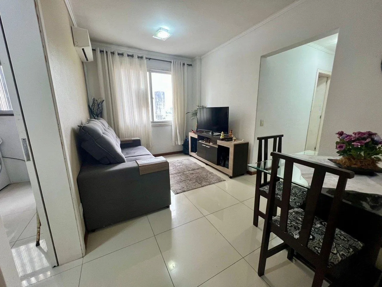 Imagem Apartamento 2 dormitórios mobiliado no bairro Partenon.