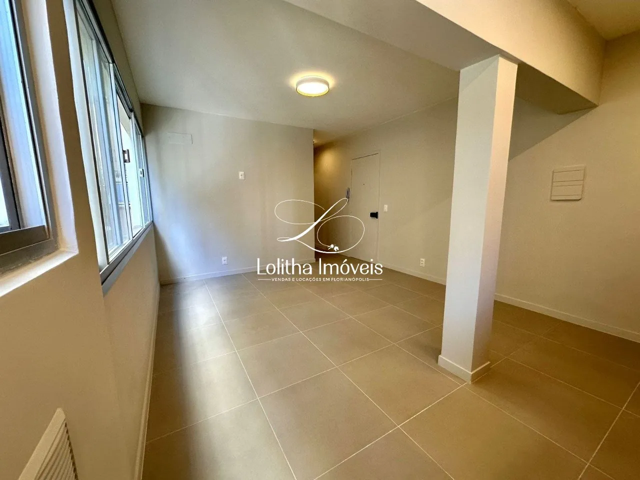 Imagem Apartamento 1 quarto para venda na Othon Gama Deça, reformado, impecável.