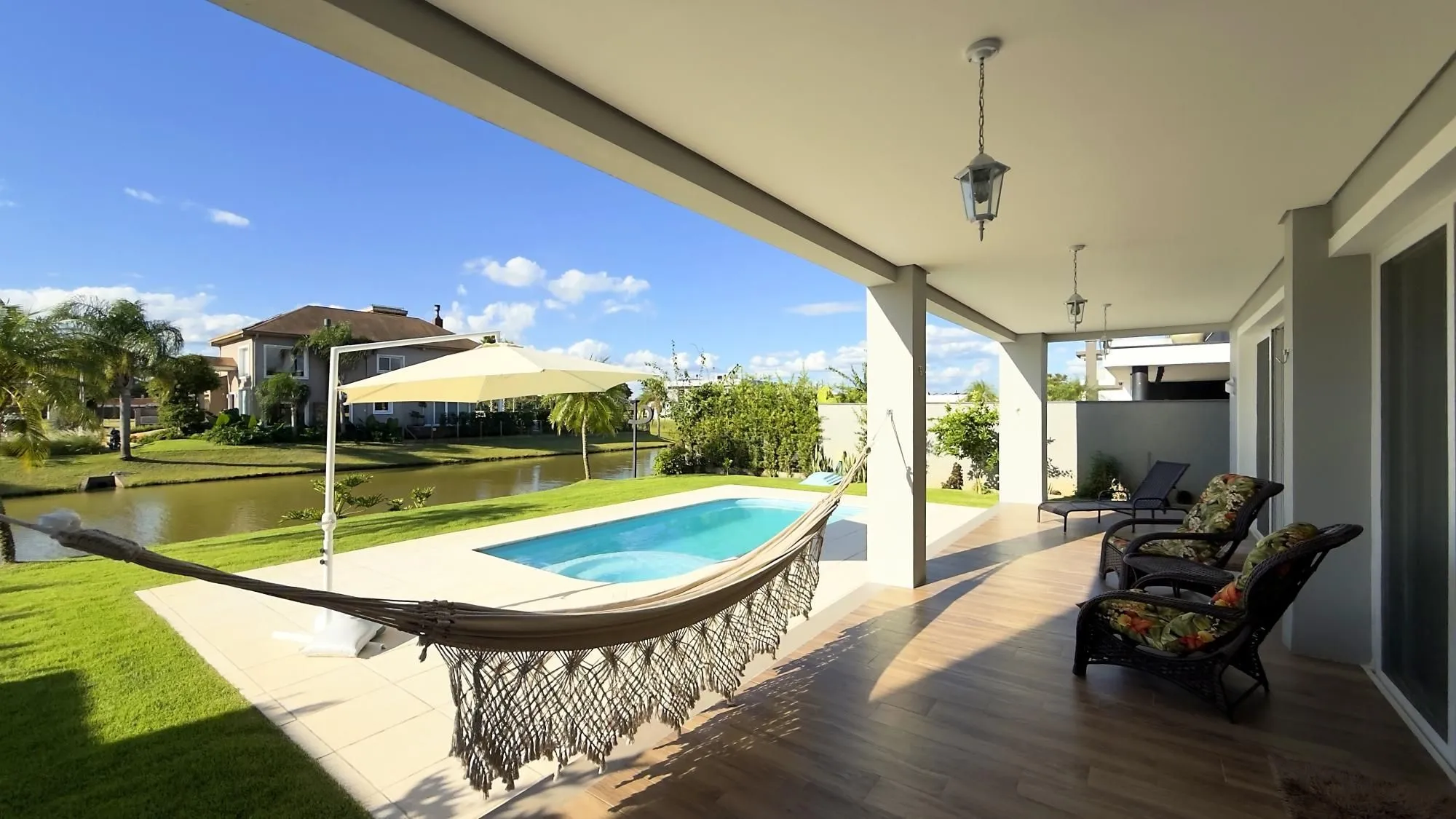 Imagem Linda casa para comprar em condomínio em Eldorado do Sul
