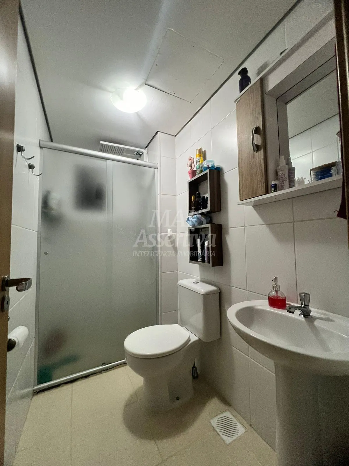 Imagem Apartamento semi mobiliado para venda no Monte Brasil