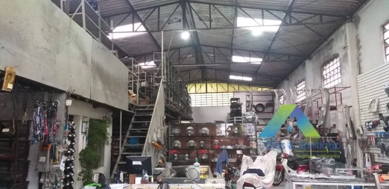 Foto do imóvel BOSQUE DA SAÚDE GALPÃO COMERCIAL 570M² AREA TOTAL, 2 VAGAS OTIMO VALOR E LOCALIZAÇÃO !!!