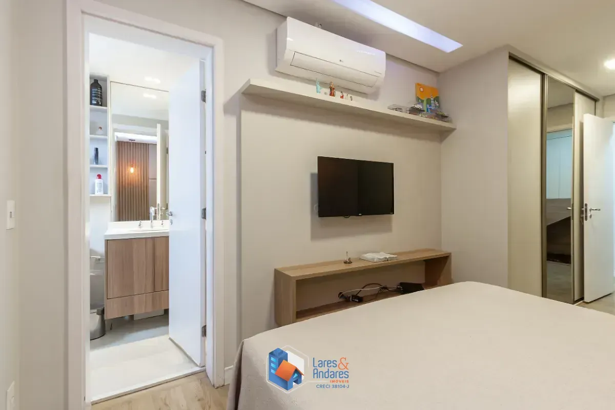 Imagem Apartamento para venda em Vila Anastácio com 3 quartos, sendo 3 suítes, 136m²
