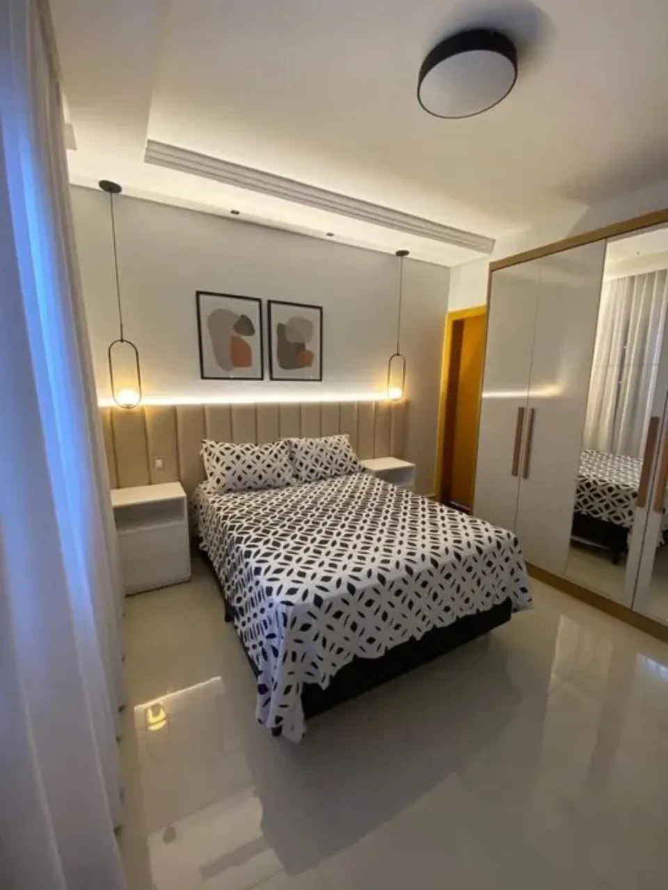 Imagem Casa em Condomínio à Venda em Sorocaba-SP - Jardim Residencial Villagio Ipanema I: 3 Quartos, 1 Suíte, 1 Sala, 2 Banheiros, 2 Vagas, 95m²