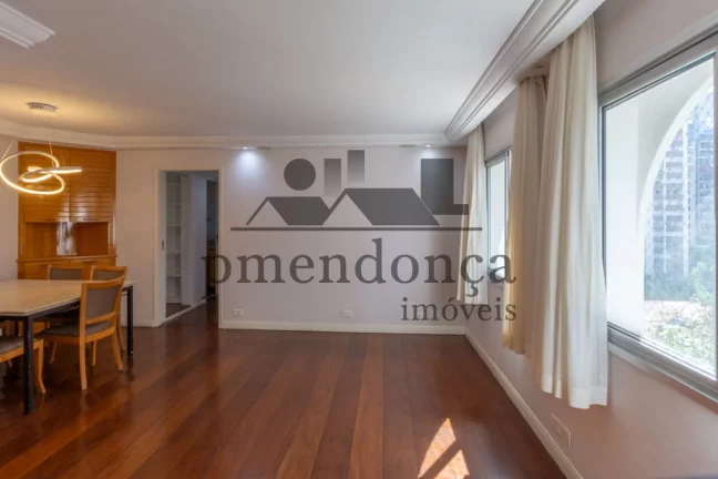 Imagem Apartamento Pinheiros reformado com 103m² reformado, 3 dormitórios (1 suíte) e 2 vagas.
