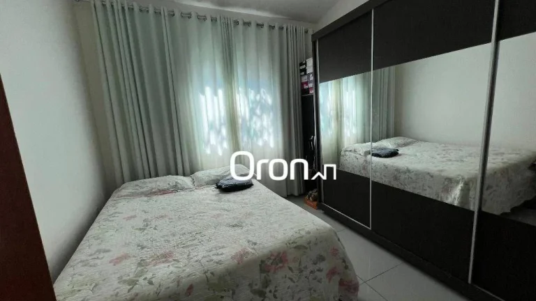 Imagem Casa à venda, 240 m² por R$ 825.000,00 - Residencial São Leopoldo Complemento - Goiânia/GO