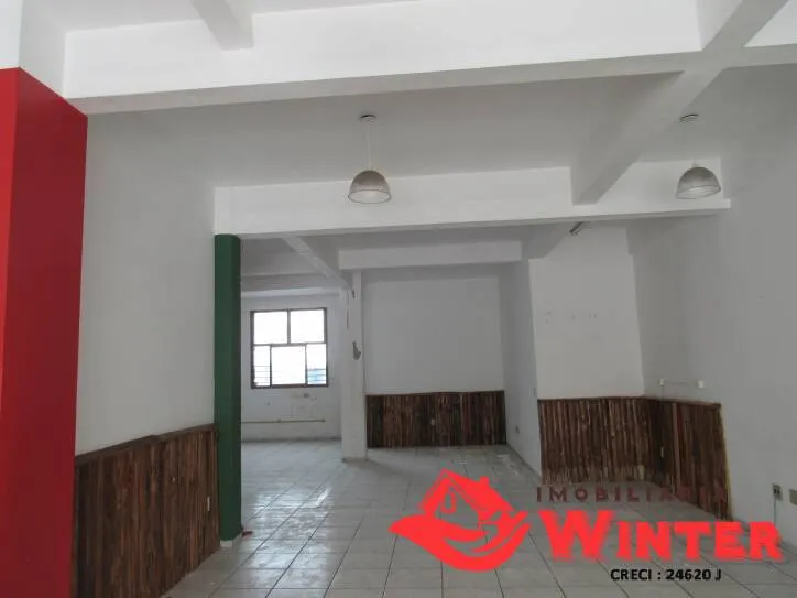 Imagem Sala comercial térrea com 131,00 m² no centro de Vale Real