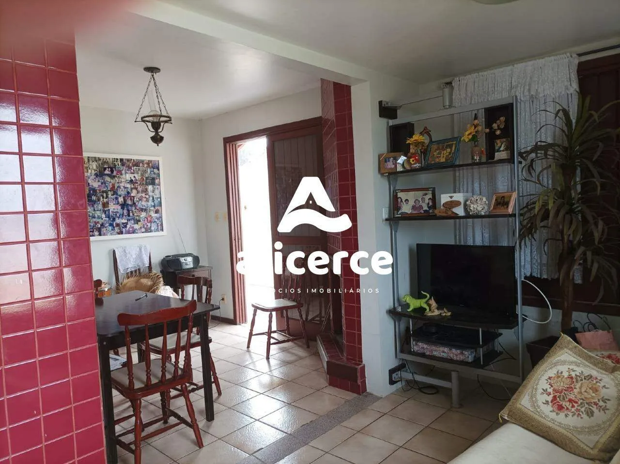 Imagem Casa à venda l 4 quartos, 1 suíte l 286m² l Tapera - Florianópolis/SC