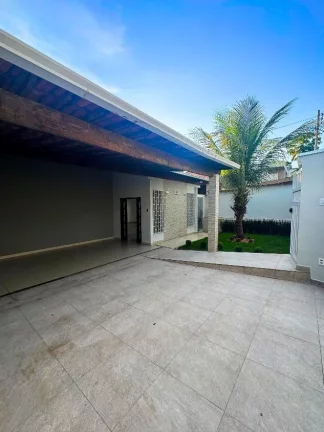 Foto do imóvel Casa de 3 quartos perto do HMC em Ipatinga MG. em Rua Nove de Janeiro
