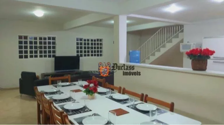 Imagem Chácara com 3 dormitórios à venda, 1100 m² por R$ 1.150.000,00 - Paiol Grande - Joanópolis/SP