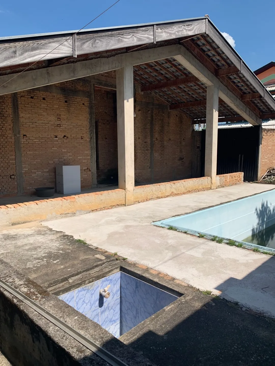 Imagem Casa à venda 3 Quartos, 2 Suites, 4 Vagas, 600M², Jardim Santa Cecília, Pindamonhangaba - SP
