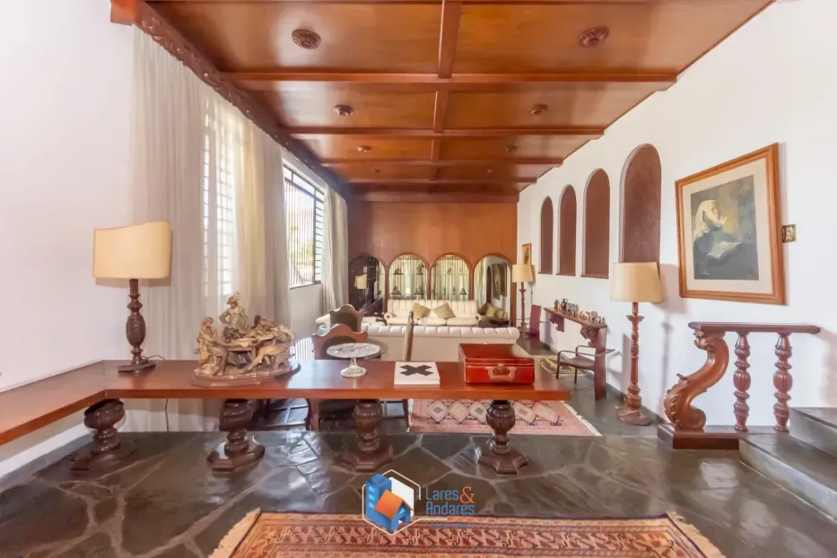 Imagem Casa para venda em Campo Belo com 5 quartos, sendo 4 suítes, 369m²