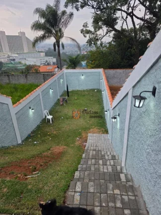 Imagem Sobrado com 2 dormitórios à venda, 80 m² por R$ 699.000,00 - Campos de Atibaia - Atibaia/SP