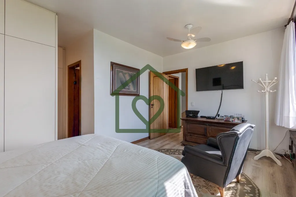 Imagem Casa em condomínio fechado com infraestrutura completa de lazer e segurança no bairro Santa Tereza...