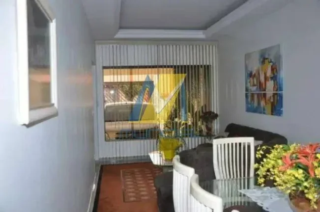 Imagem Sobrado Alto Padrão com 3 Suítes, Lazer Completo e 6 Vagas Seguras