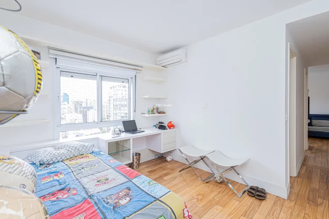 Imagem Apartamento de 3 suítes a venda em Moema