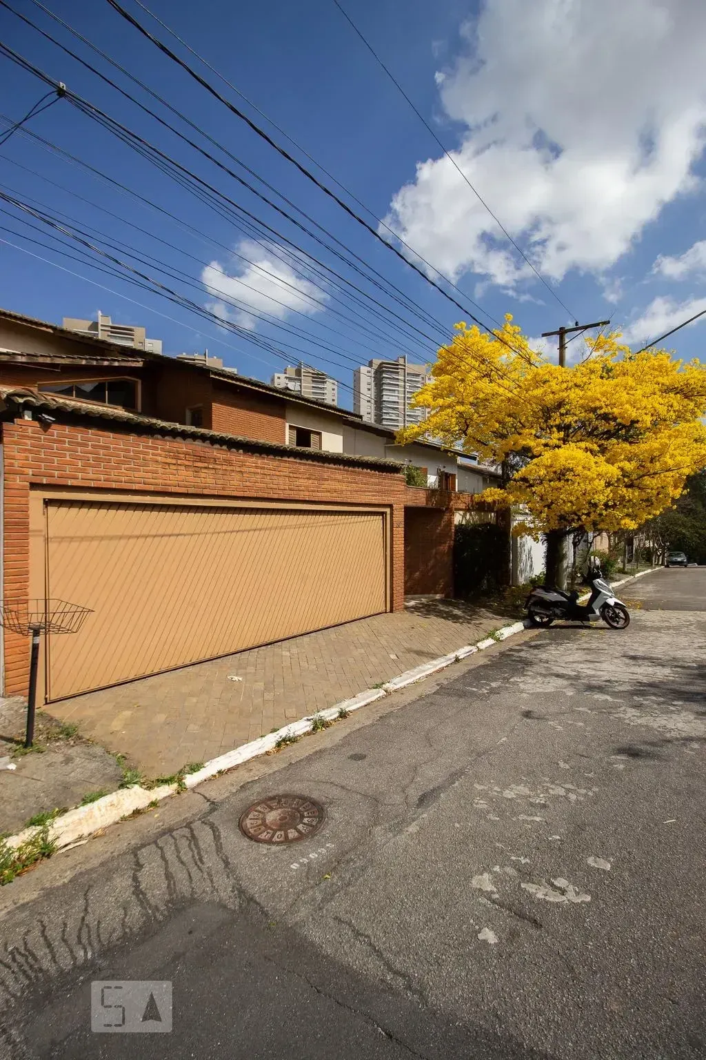 Foto do imóvel Casa com 5 Quartos à Venda, 450 m² em Parque dos Príncipes, São Paulo - SP