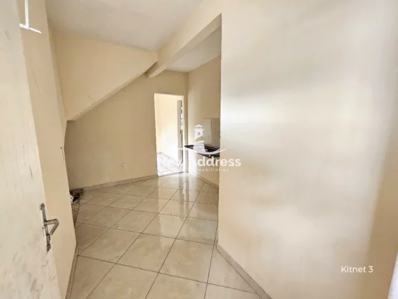 Imagem Casa com 3 kitnets à venda no bairro Glória, em Vila Velha!
