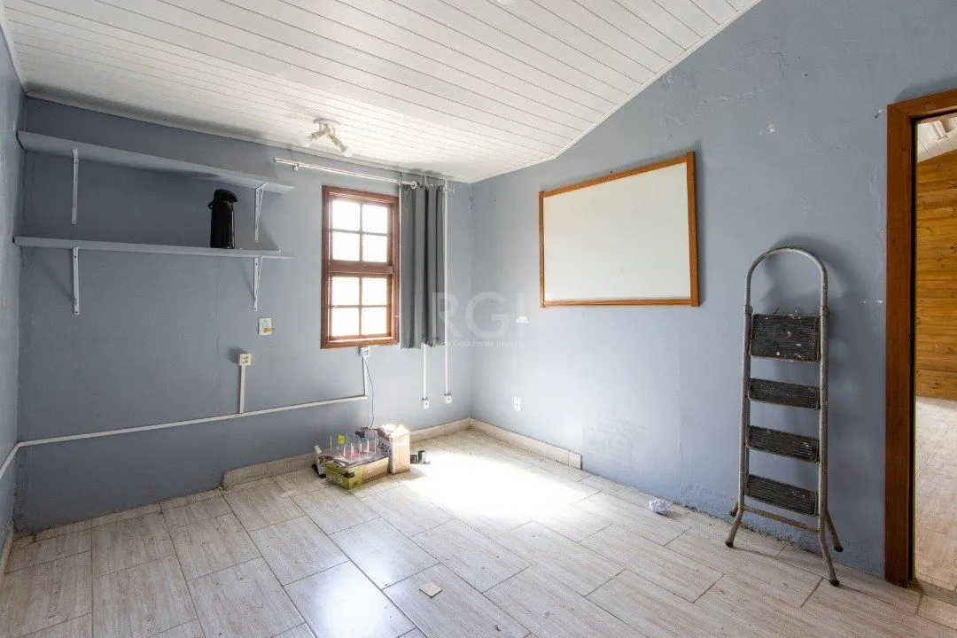 Imagem terreno com 298,30 m2 de área Total, medindo 12,64 X 23,60