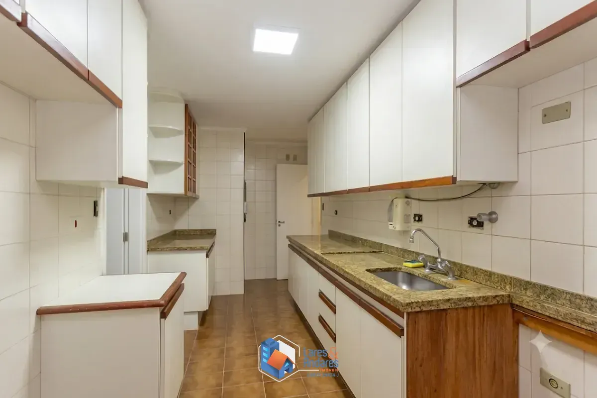 Imagem Apartamento para venda em Moema com 3 quartos, sendo 1 suíte, 113m²
