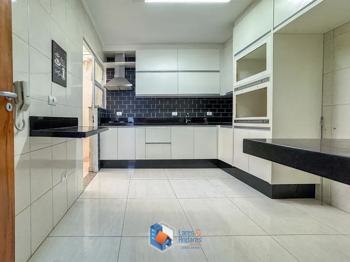 Imagem Casa no condomínio Villagio Ourinhos para venda com 3 quartos, sendo 1 suíte, 149m²