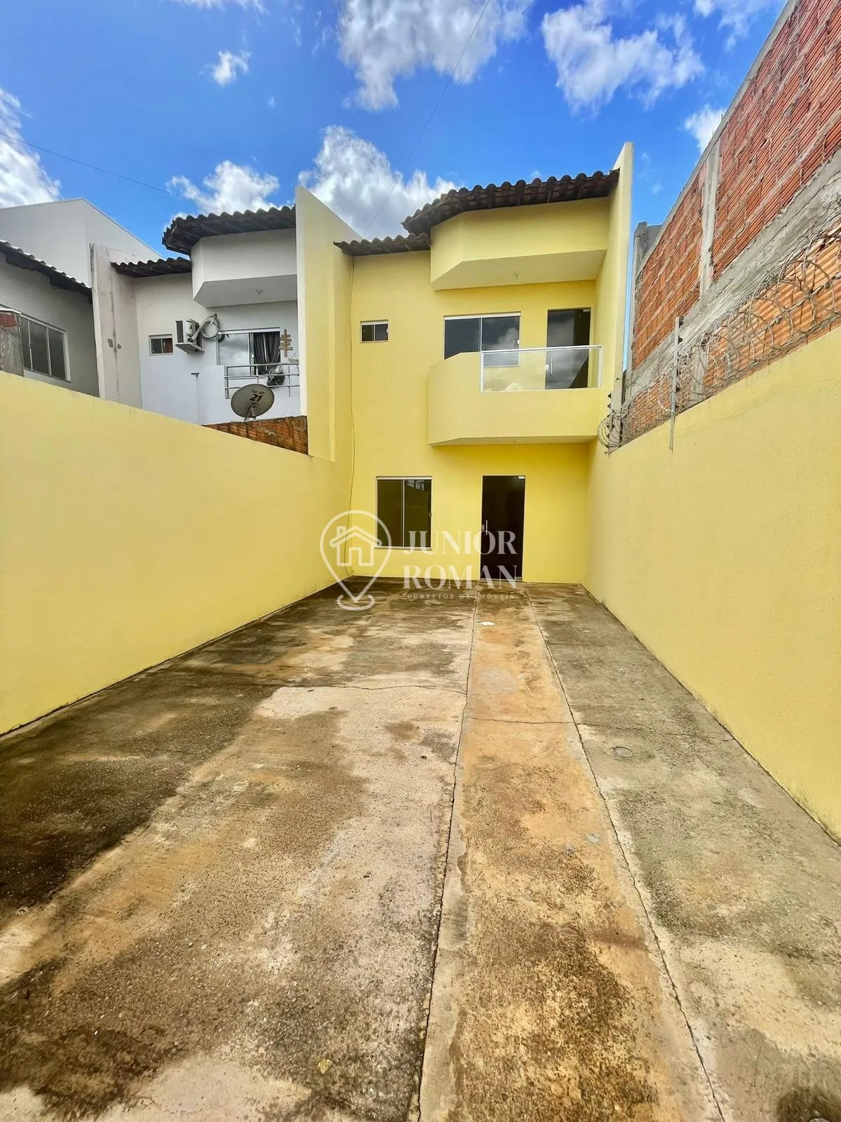Foto do imóvel SOBRADO 2 SUITES NO JARDIM VITORIA - BARREIRAS/BA