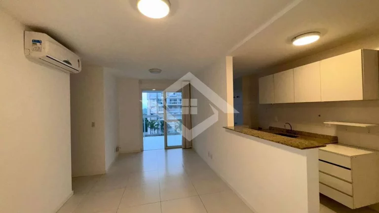 Imagem Apartamento 2 Quartos com Suíte à Venda no Frames Residence Recreio