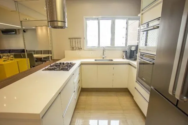Imagem Apartamento Lindo 96 m² 3 Dormitórios e 3 Vagas no Bairro Vila Valparaíso