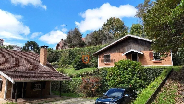 Imagem Casa com 5 dormitórios à venda, 223 m² por R$ 1.300.000 - Alto Do Capivari - Campos do Jordão/SP