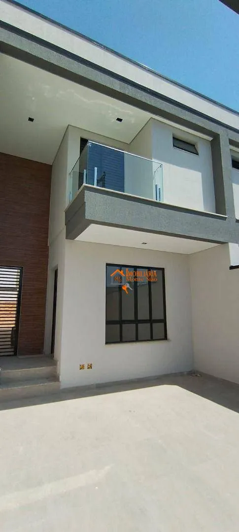 Imagem Sobrado com 3 dormitórios à venda, 100 m² por R$ 700.000,00 - Parque Flamengo - Guarulhos/SP