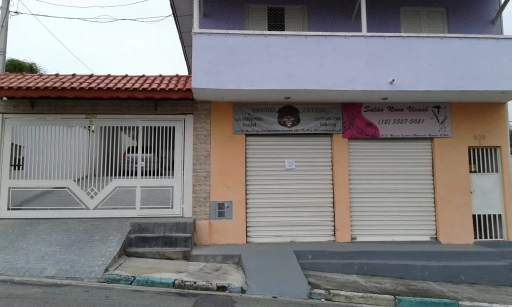 Imagem Casa à venda 3 Quartos, 1 Suite, 4 Vagas, 200M², Vila Rica, Pindamonhangaba - SP