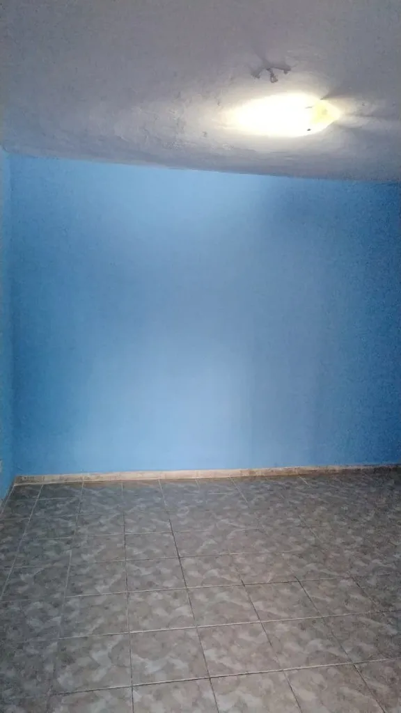 Imagem Casa para locação em Santo André-SP: 1 quarto, 1 banheiro, 40m² no Jardim Guarará. Agende sua visita!