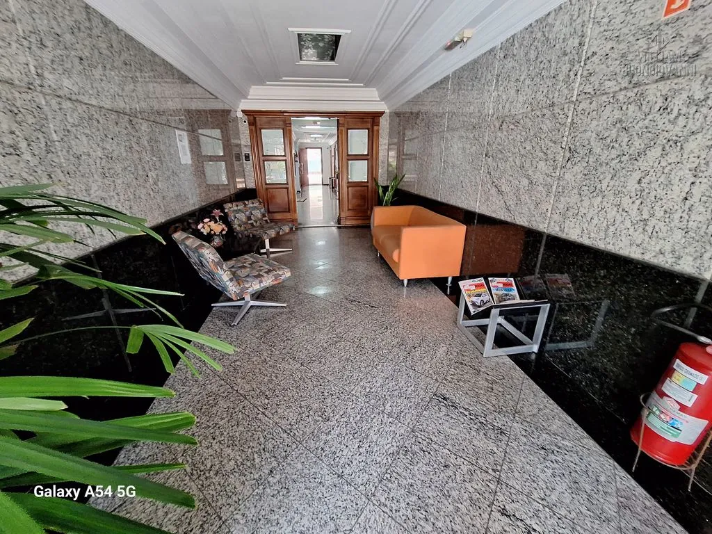 Imagem Apartamento 3 dormitórios sendo 2 suítes 2 vagas no coração da vila Guilhermina