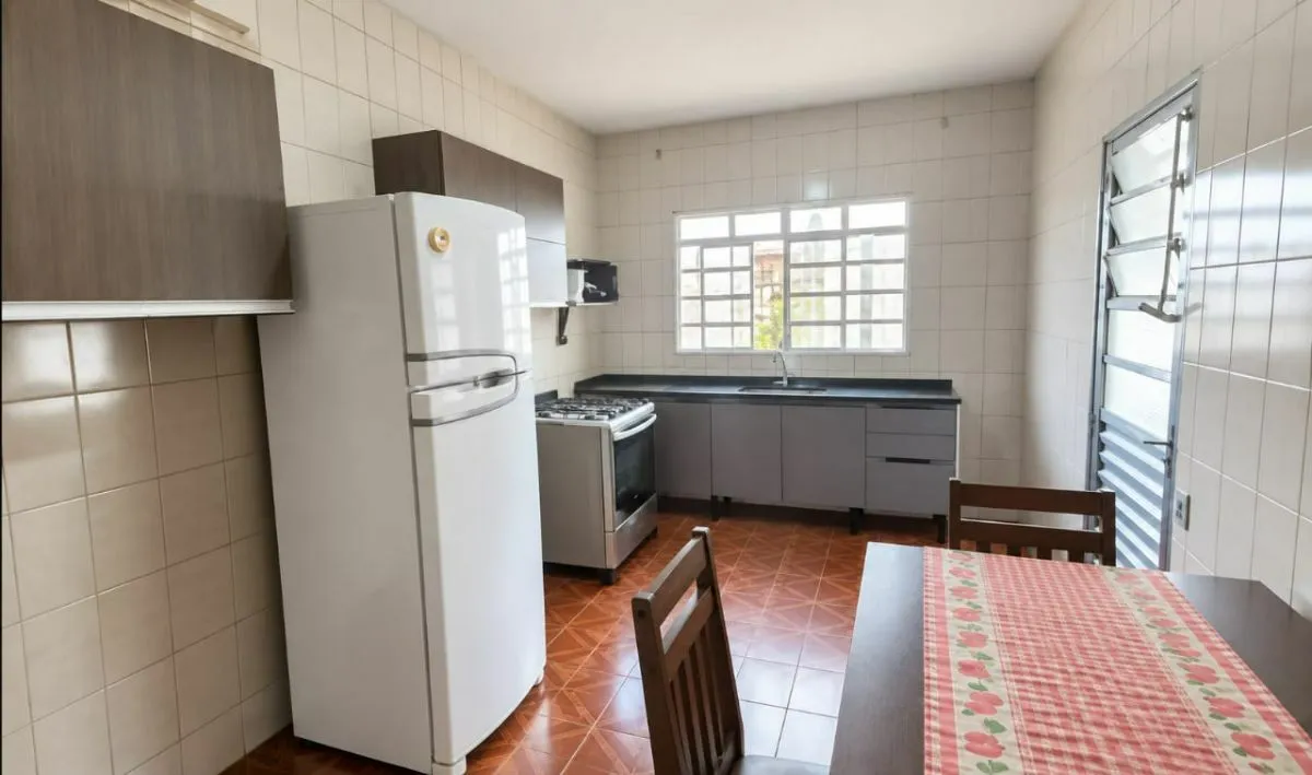 Imagem Vende-se uma casa com 3 dormitório no Bairro saciloto 1 na cidade de Artur Nogueira !