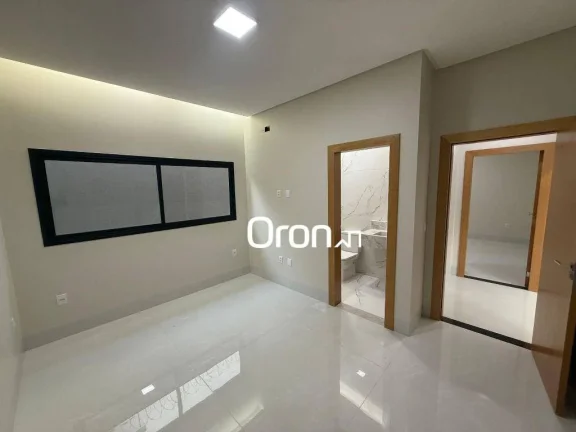 Imagem Casa à venda, 218 m² por R$ 1.360.000,00 - Residencial Itália - Goiânia/GO