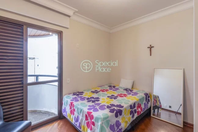 Imagem Excelente apto com 230m² em Moema Índios, 01 apartamento por andar com elevador privativo, amplo l...