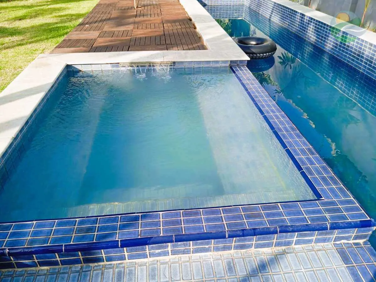 Imagem Casa alto padrão, 05 quartos, piscina, para VENDA em Piedade, Jaboatão dos Guararapes - PE.