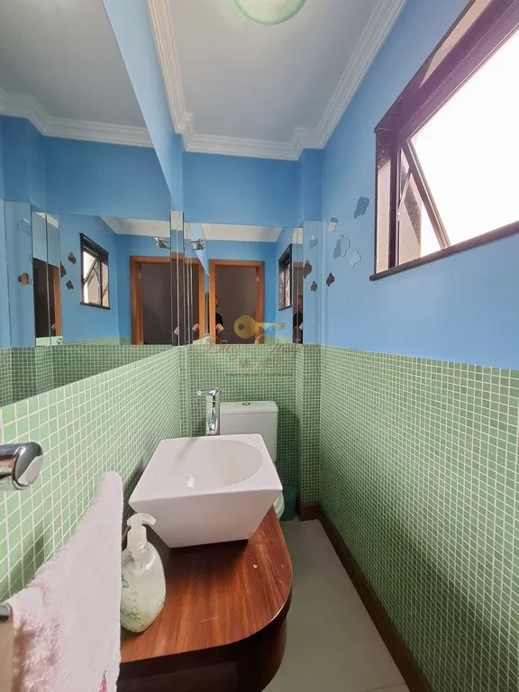 Imagem Cobertura para Venda em Teresópolis / RJ no bairro Alto