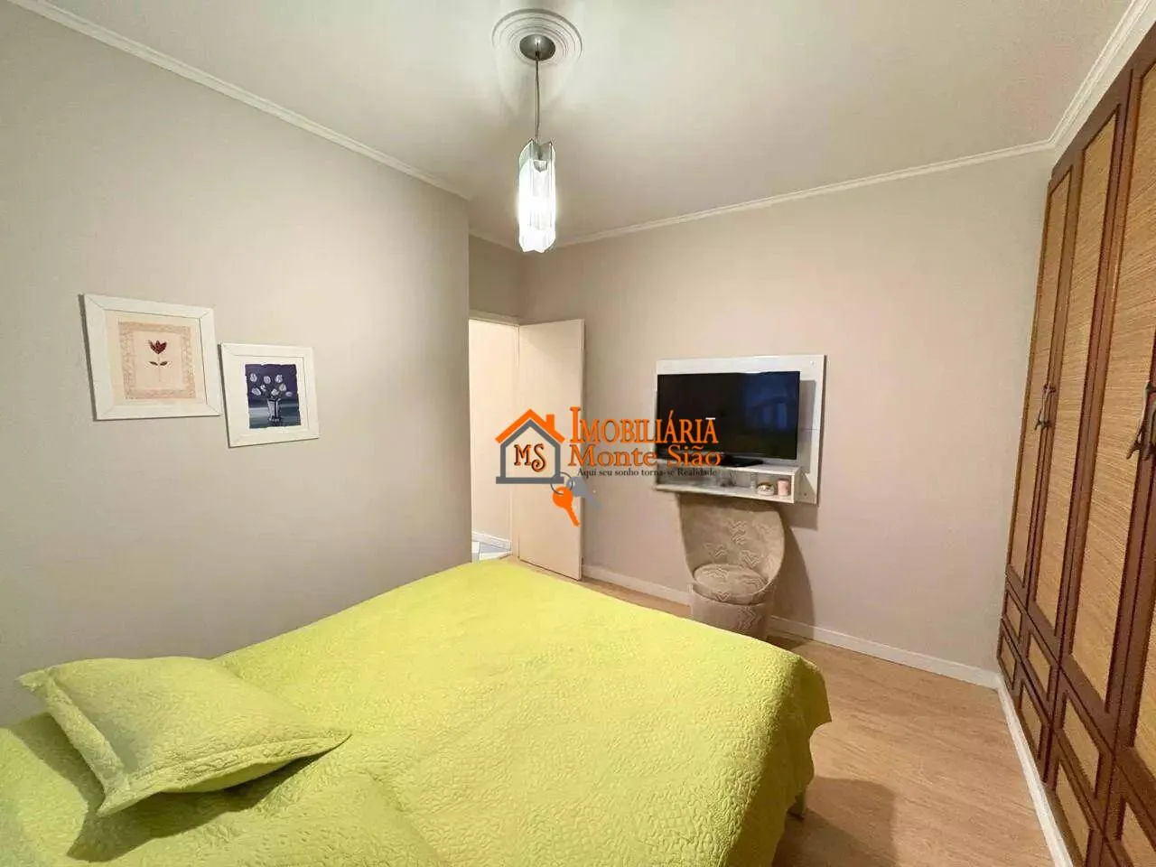 Imagem Casa com 2 dormitórios à venda por R$ 629.000,00 - Vila Galvão - Guarulhos/SP