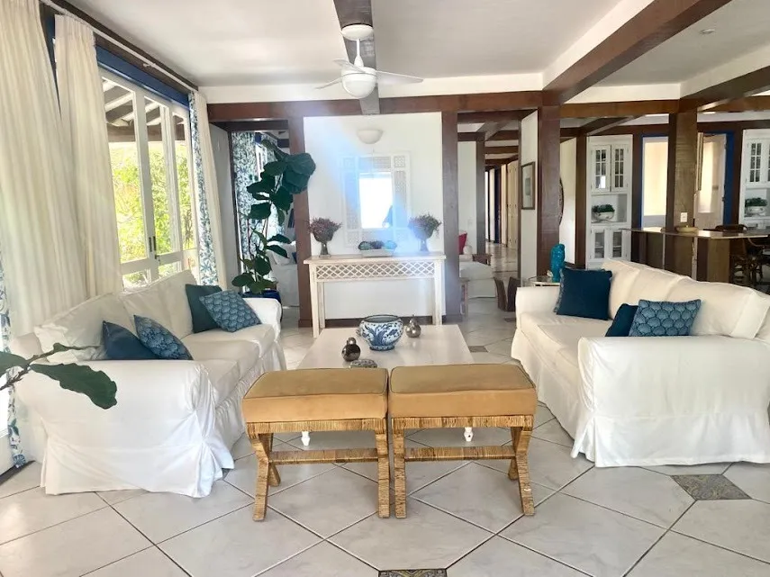 Imagem Belíssima Casa de 900m², Localizada no residencial Pé na Areia no Litoral! Cibratel II, Itanhaém - SP.