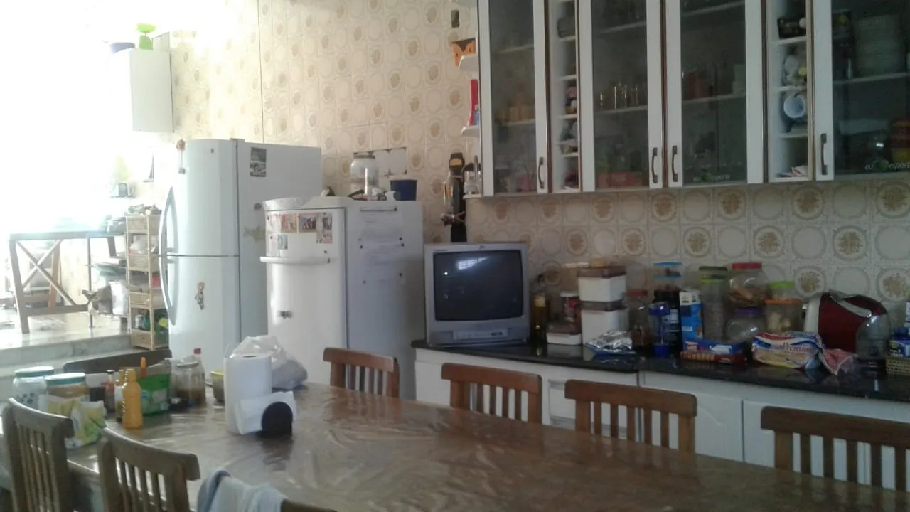 Imagem Comercial à venda 3 Quartos, 1 Suite, 10 Vagas, 664M², São Benedito, Pindamonhangaba - SP