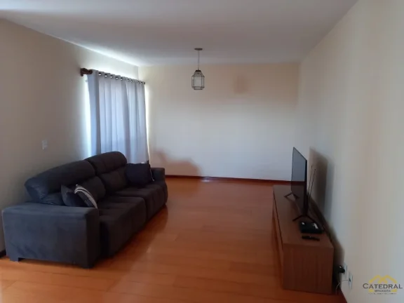 Imagem Apartamento com 207m² à Venda por R$690.000,00 - Centro - Jundiaí/SP
