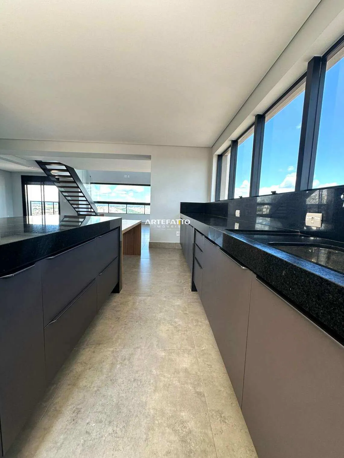 Imagem Apartamento à venda em Franca, Centro, com 3 quartos, 241m2
